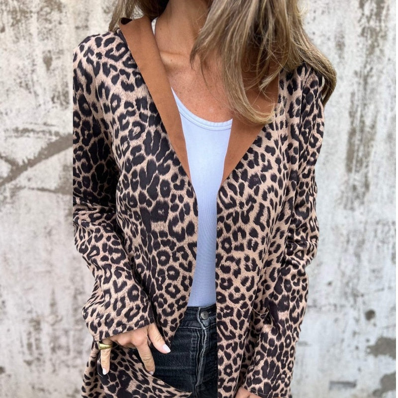 Chaqueta Amanda - Chaqueta con capucha y estampado de leopardo